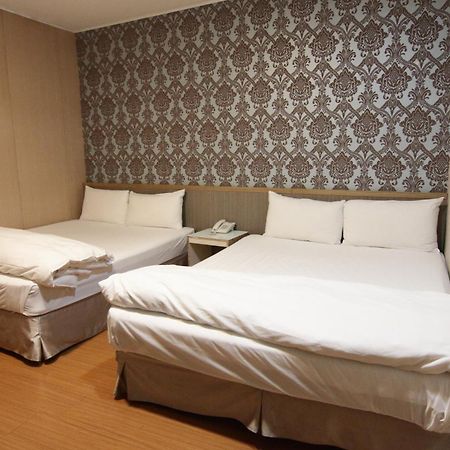 Baoshan Hotel Zhongli Exteriör bild