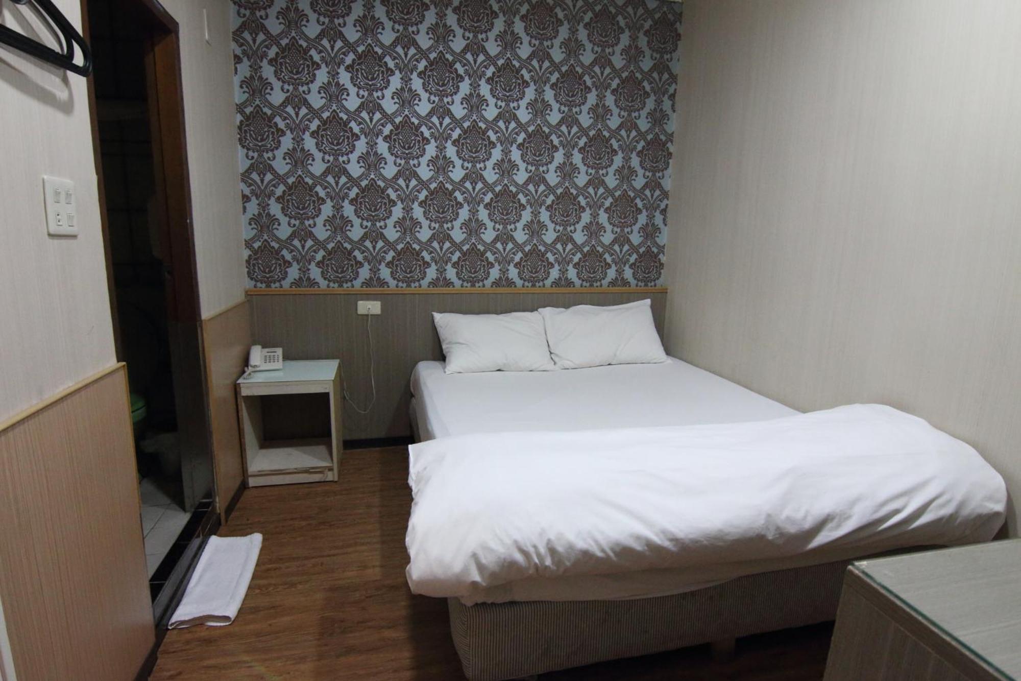 Baoshan Hotel Zhongli Exteriör bild